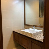 Bán Gấp Căn Hộ Chung Cư Sky Center 139M2, 3 Phòng Ngủ3Wwc Giá: 7.3Tỷ Full Nội Thất 0948499379