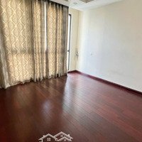 Quá Rẻ! Bán Căn Hộ 2 Phòng Ngủtoà Royal City Giá Chỉ 8.9 Tỷ