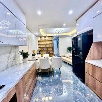 Bán Nhà Đẹp Việt Hưng 50M2- Hơn 9 Tỷ-Siêu Phẩm 6 Tầng Thang Máy-Full Nội Thất-Kinh Doanh