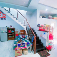 Bán Nhà Gần Giáo Xứ Bùi Vĩnh , Cách Phạm Văn Thuận 200M , Ngang 5.9M Dài 18M ( 100M2 )