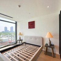 Cho Thuê Căn Hộ Cao Cấp 3 Phòng Ngủ- The Metropole