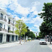 Bán Bt Tại Đông Hưng Residences Dĩ An, 3,8 Tỷ, 62M2, Hàng Hiếm Uy Tín