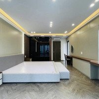 Bán Nhà Phố Hoàng Quốc Việt 60M2, Phân Lô Ô Tô, 2 Thoáng, Thang Máy, Giá Bán 21.5 Tỷ, Liên Hệ: 0869818555