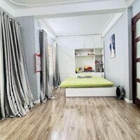 Cần bán gấp nhà phân lô phố Phùng Chí Kiên 40m2, 6T, lô góc, mt rộng, ô tô, nhỉnh 11 tỷ