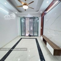 Chính Chủ Cần Bán Căn Nhà Thạch Bàn 32M2 X 5 Tầng Siêu Đẹp Thoáng Gần Aeon Mall