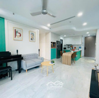 Siêu Hiếm! Cho Thuê Căn Góc 2 Phòng Ngủ Cardinal Court, Phú Mỹ Hưng, Full Nt Vip, Ô Xe, 25 Tr.