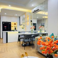 Chính Chủ Cần Bán Căn Hộ 83M2 Tại Times City - Giá Rẻ Nhất Thị Trường Chỉ 6.2 Tỷ. Liên Hệ: 0962984823