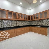 Vợ Chồng Tôi Bán Nhà Tôn Đản P10 Q4.Diện Tích61,06M2 Giá Bán 2Tỷ580 Gần Cv Khánh Hội. Đang Cho Thuê 28 Triệu/Th