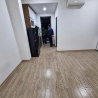 Chính Chủ Cho Thuê Chung Cư 45M2 Có 1 Phòng Ngủ Riêng Biệt Phố Trạm Giá Bán 5.7 Triệu: Liên Hệ: 0916393862