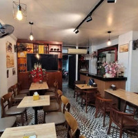 Nhà Mặt Phố Trần Quốc Hoàn, Cầu Giấy. Kinh Doanh, Vỉa Hè Rộng, 8 Tầng Thang Máy.diện Tích72M.mặt Tiền4,5M
