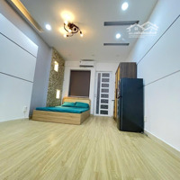 Thuê Studio Full Tiện Nghi - Phòng Mới Xây 100% - Cửa Sổ Thoáng Mát - Gần Cầu Ông Lãnh Q1