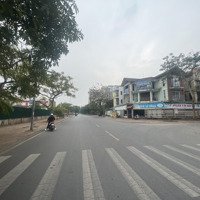 Cho Thuê Biệt Thự Mặt Phố Lưu Khánh Đàm, Khu Đô Thị Việt Hưng. 200M2, 4 Tầng Thông, 45 Triệu.