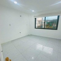 2,3 Tỷ Còn 2 Tỷ 120. Nhà 40M2 Hẻm 5M Lê Văn Sỹ, Phú Nhuận Gần Nhà Thờ Ba Chương. Xây 1 Trệt 2 Lầu.