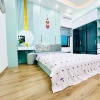 Bán Nhà Tây Sơn, 5 Tỷ Có Diện Tích 28M2,Mặt Tiền4M, 3 Phòng Ngủđủ Công Năng, Full Nội Thất, 10M Ra Ô Tô Tránh