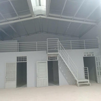 Cho Thuê Kho Chứa Hàng 300M2 Thuận An Cao Ráo Có Văn Phòng Đường Xe Container Giá Chỉ 15 Tr/ Tháng