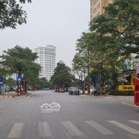 Bán Đất Giang Biên-Lô Góc-Nở Hậu -Ô Tô Vào Tận Nơi-Khu Vực Trung Tâm-Tiện Ích-40M-4,6 Tỷ