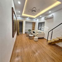 Tập Thể Kim Mã - Ba Đình, 65M2, 2 Ngủ Riêng, 2.95 Tỷ