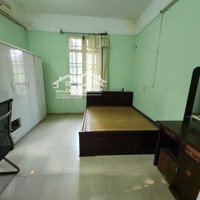 Bác Long Bán Gấp Căn Hộ Tập Thể 304 Nhà B1 Mai Dịch Diện Tích: 42M2, 2.18 Tỷ Cầu Giấy