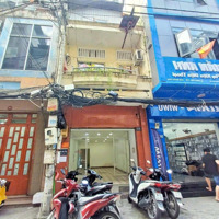 Cho Thuê Nhà Nguyên Căn 181/11 Đường 3/2, P11, Q10.Diện Tích4X14M, 1 Trệt, 1 Lầu, Giá 20 Triệu/Th