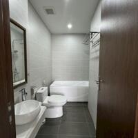 Cho thuê căn hộ 2 p.ngủ rộng rãi Vinhomes Marina, DT: 80m2.