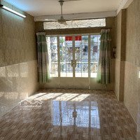 Bán Chung Cư Xóm Cải 60M2 1.5 Tỷ, Kế Bên Ubnd Q5