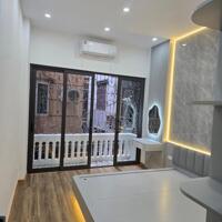  Bán nhà Láng, 30/33m2 . Chỉ hơn 7 tỷ tí