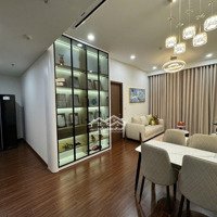 Giá Tốt! Cần Bán Gấp 2N2Vs Diện Tích 62M2 Hướng Đông Nam Full Đồ Luxury Cao Cấp, Liên Hệ: 0987235699