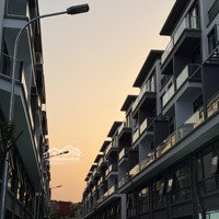Những Căn Nhà Phố Trung Tâm Đẹp Nhất Cuối Cùng