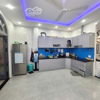 Giảm 150 Triệu
Bán Nhà 1 Trệt 1 Lầu Kdc Gần Vincom 550 P.tân Đông Hiệp Tp.dĩ An