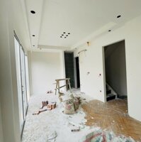 Cần bán gấp siêu phẩm mới xây phố Yên Hòa 32m2 6T lô góc 3 thoáng, thang máy, ô tô, 10m ra phố