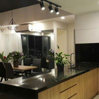 Cần Bán Gấp Căn Hộ 3 Phòng Ngủtại Tháp T4 View Sông Đẹp. Lh Hà Thanh 0931143938