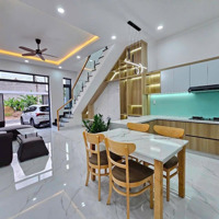 Siêu Phẩm Nhà Phố Định Hoà, Mặt Tiền Dx70 Full Nội Thất Cao Cấp 1T1L 3 Phòng Ngủ Lh E Việt