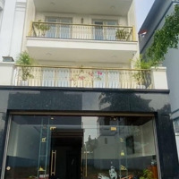 Một Siêu Phẩm Nhà Mặt Phố Ngang 7 Mét, Dài 20 Mét.
Thiết Kế 1 Trệt, 3 Lầu, Có Thang Máy