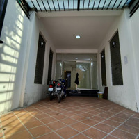 Nhà Mặt Tiền Kinh Doanh 4*25M 1 Trệt 3 Lầu Gồm 4 Phòng Ngủ- 5 Vệ Sinhhoa Bằng, P. Tân Sơn Nhì, Q. Tân Phú