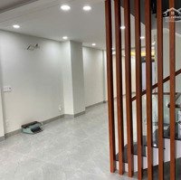 Cho Thuê Mặt Bằng Tầng Trệt Mặt Tiền Đường Phạm Hùng. Dt:5X20M. Giá Thuê:10 Triệu/Tháng. 0969980163