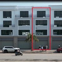 Bán Gấp Biệt Thự Vinhomes Royal Island, 14 Tỷ, 153 M2, Thủy Hà, Thủy Nguyên, Hải Phòng