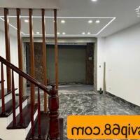 Bán nhà phố Quan Nhân, nhà đẹp gần hồ, 55m2 6 tầng chắc chắn giá 10.8 tỷ