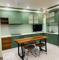 Palm Heights Cho Thuê Căn Hộ 2 Phòng Ngủ