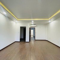 Cho Thuê Nhà Phố Lakeview City 100M2, Hoàn Thiện Nội Thất Cơ Bản 3 Tầng Giá Chỉ 25 Tr/Th 4 Phòng Ngủ5Wc