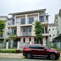 Bán Biệt Thự Centa Riverside Diện Tích 180M2 Rẻ Hơn Thị Trường 1 Tỷ Tại Vsip Bắc Ninh Giáp Gia Lâm