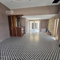 Mặt Phố Ô Tô Tránh - An Dương Vương - Tây Hồ - Kinh Doanh Tốt -Diện Tích: 180M2/7,5Mmt* Giá Bán 43 Tỷ