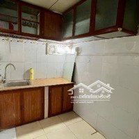 Cho Thuê Nhà Tam Trinh 30M2 - 5 Triệu/Th - Vài Bước Ra Ô Tô Tránh