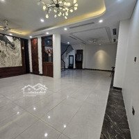 Biệt Thự Khu Vip - Nguyễn Trãi - Thang Máy - Mặt Tiền Khủng - Kinh Doanh Đỉnh - Nội Thất Xịn