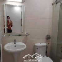 Chung Cư Bàu Cát,P10,Tân Bình:75M2, 2P Ngủ, 2 Vệ Sinhntcb, 10 Triệu/Th