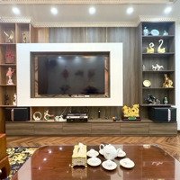 Hàng Xóm Hàm Nghi 40M2 , 4 Ngủ , Xung Quanh Sầm Uất ,7,8Tỷ