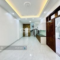 Bán Nhà Ngõ 373 An Dương Vương, 6 Tầng Mới Tinh, Thang Máy Nhập Khẩu, 8,4 Tỷ, 40 M2, Giá Quá Hời