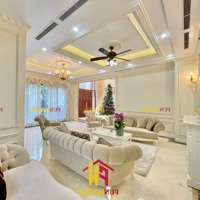 Cho Thuê Bt 369M2 Tại Vinhomes Riverside, Cạnh Bis, Đầy Đủ Nội Thất Nhập Khẩu Cao Cấp