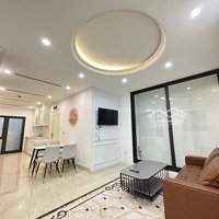 Chính Chủ Cần Cho Thuê Căn Hộ 2 Ngủ 1 Khách Tại Phố Trần Duy Hưng, 130M2 16 Triệu5 Đầy Đủ Nội Thất