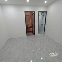 Bán Nhà 14,8M Xây 4 Tầng Phố Khâm Thiên. Trước Nhà Thoáng . Sô Đỏ Chính Chủ Vuông Vắn . Giá Hợp Lý.