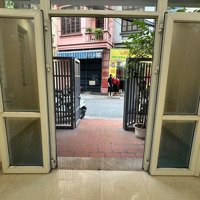 Cho Thuê Văn Phòng 32M2, Giá Bán 8 Triệu Tại Cù Chính Lan, Khương Mai, Thanh Xuân, Hà Nội